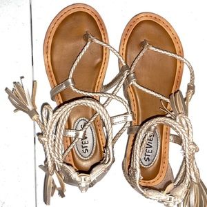 Girls champagne strappy braided flat sandals